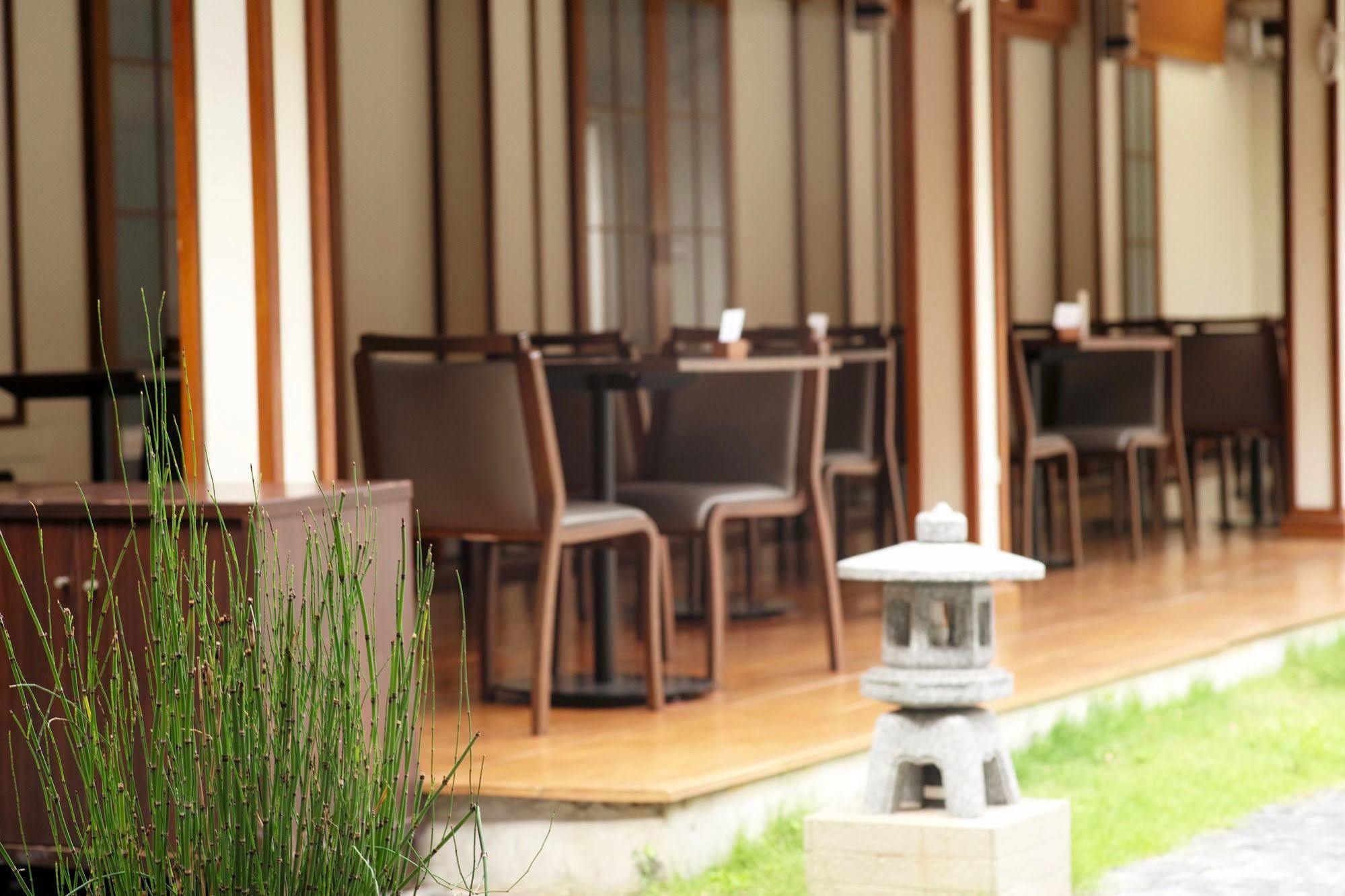 J. Park Hotel Chonburi Exterior foto